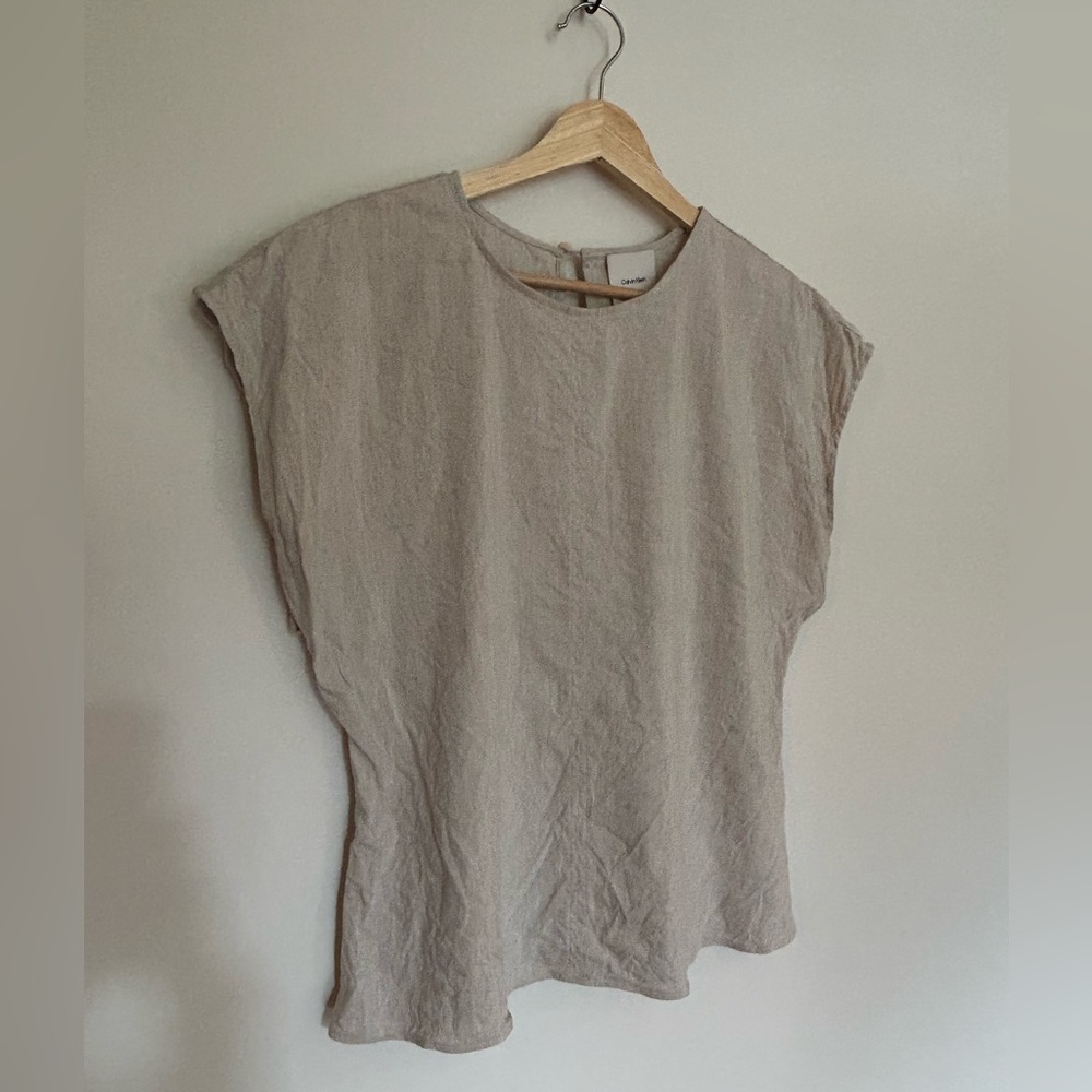 Calvin Klein linen blouse / tee